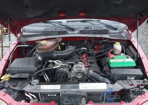 2007 Jeep Liberty Sport из США, поврежденный, VIN 1J4GL48K97W523392